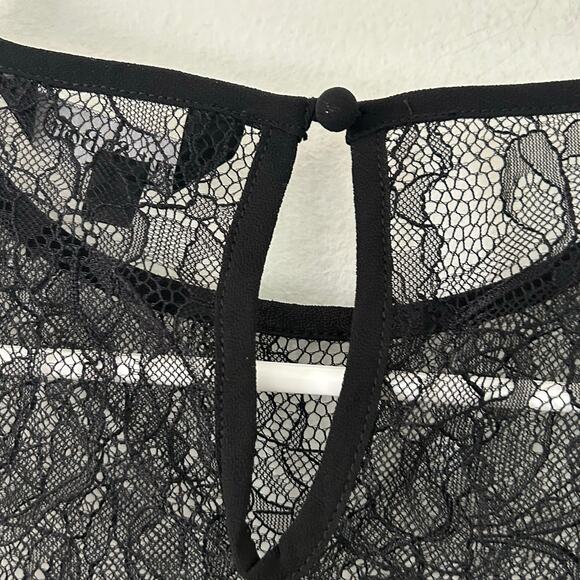 Strut & Bolt Women's Short Sleeve Floral Fringe Lace Top Shell S Small - Picture 6 of 6